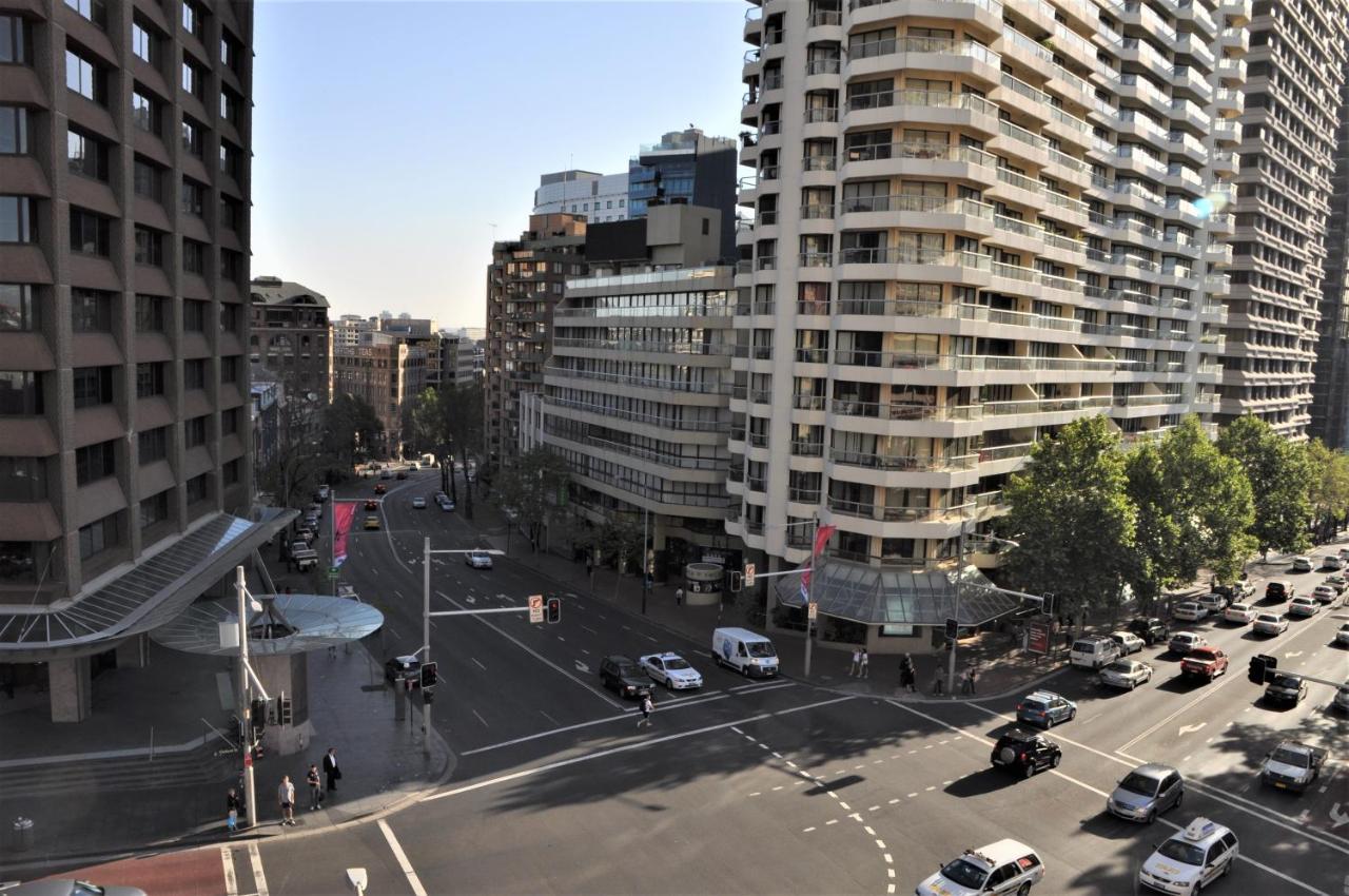 Accommodation Sydney - Hyde Park Plaza 38 College St シドニー エクステリア 写真